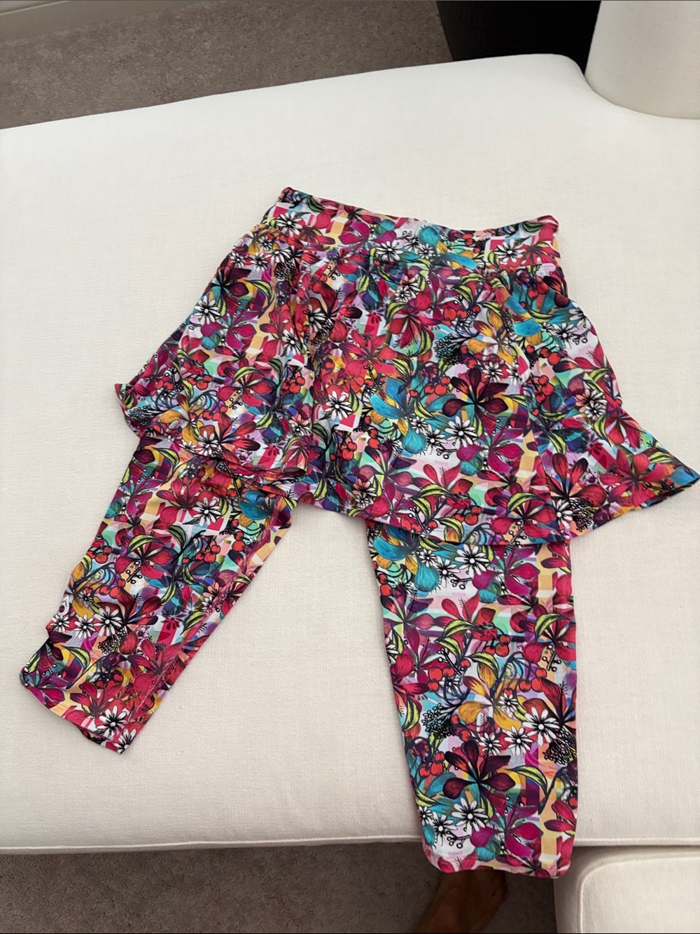 Dona Jo Floral Skirted Leggings - Pink Multicolor
